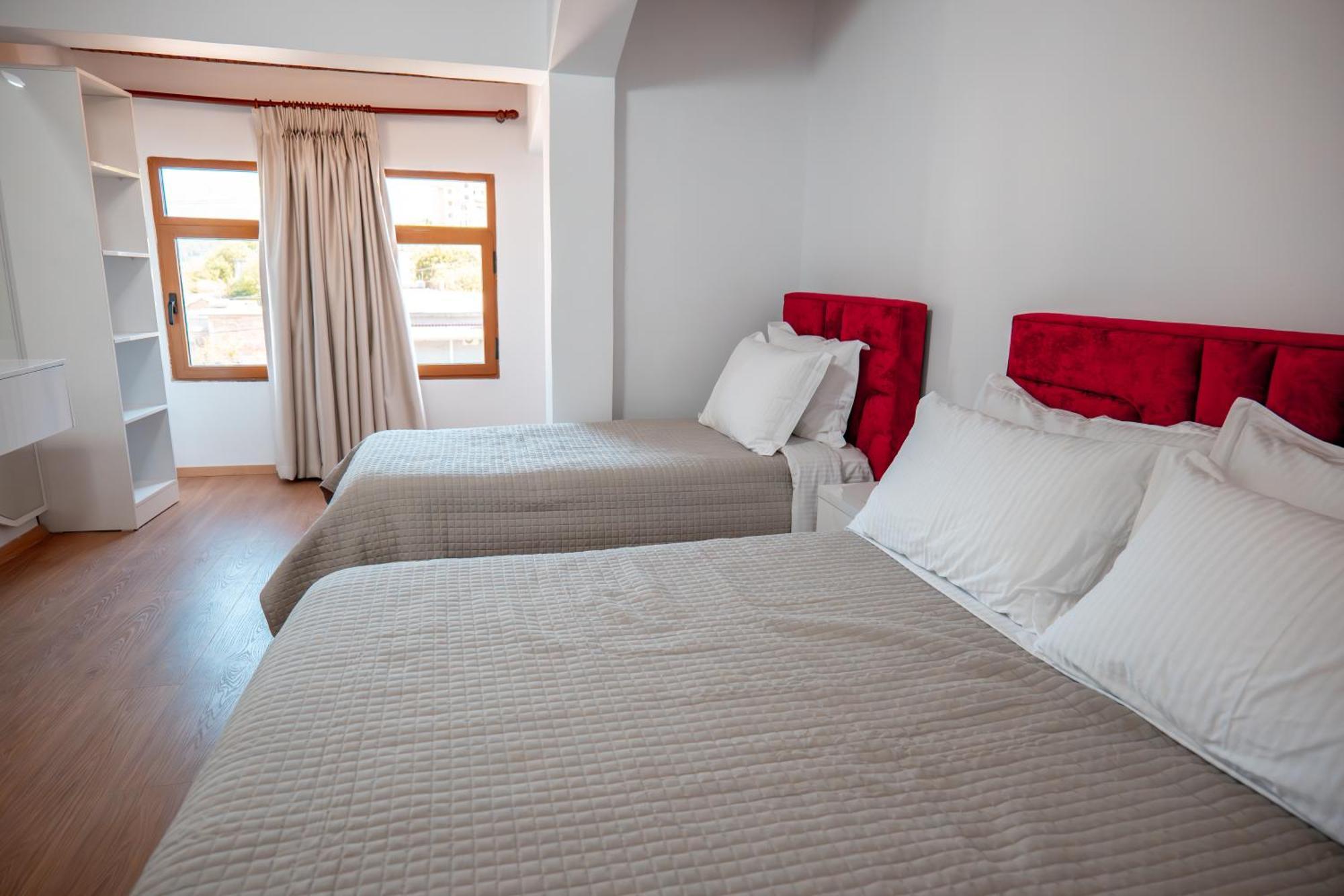 Fabio Guest House Gjirokastër Buitenkant foto